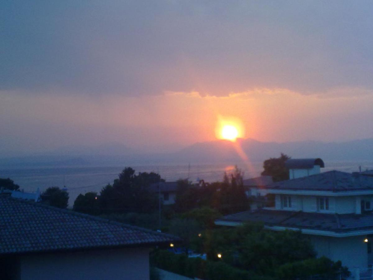 Residenza Al Sogno - On Lake Garda Cavaion Veronese Exterior photo